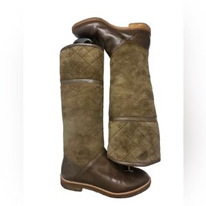 Ferragamo shearling and suede with gums soles winter women boots size 8,